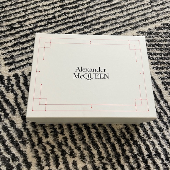 Alexander McQueen sneakers - Picture 4 of 5